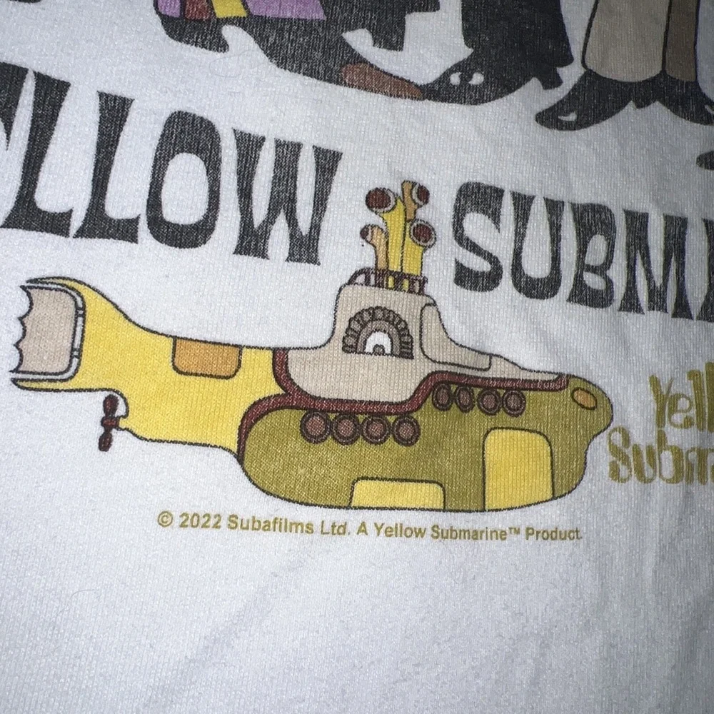 The Beatles x Abercrombie & Fitch T Shirt Mens‎ Sz XL White Yellow Submarine Tee